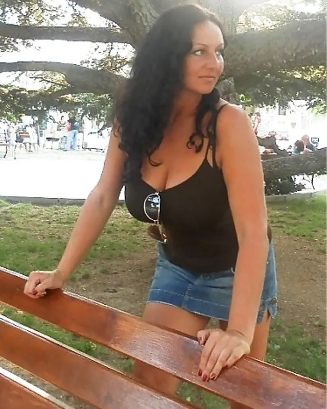 Dalila, 31 ans, dominatrice à Putanges-le-Lac