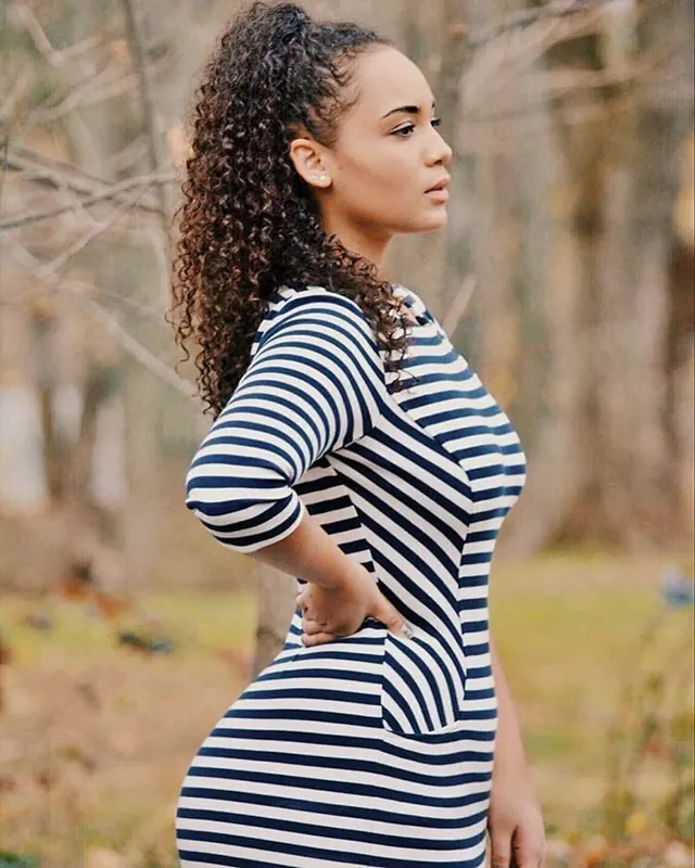 Nesrine, 30 ans, dominatrice à La Chaussée-Saint-Victor