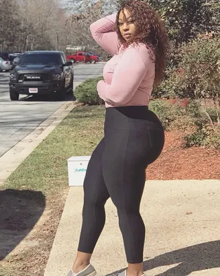 Zeinab, 32 ans, dominatrice à Nice